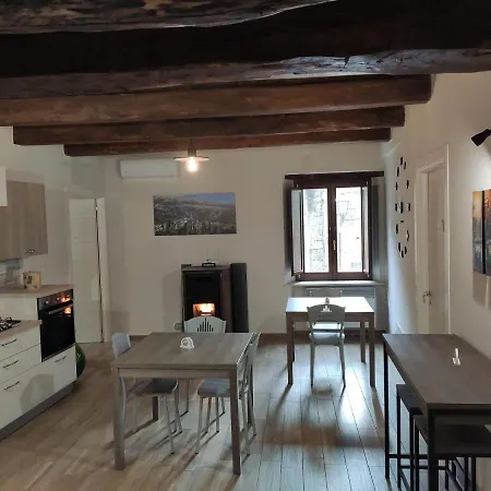 Arco Antico クザーノ・ムトリ