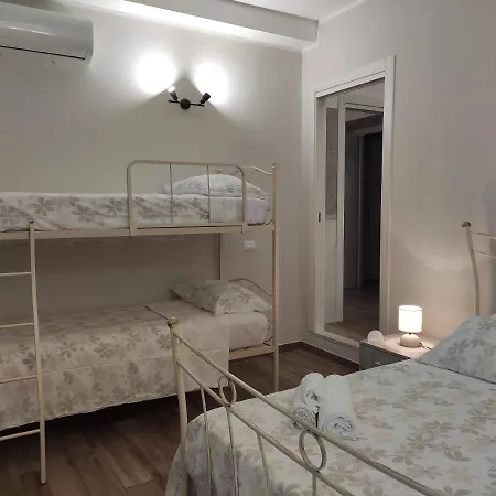 Arco Antico クザーノ・ムトリ