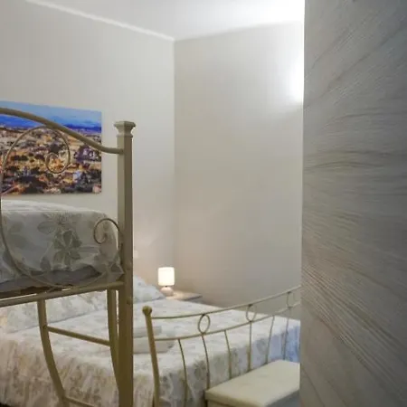 Arco Antico Guest house *